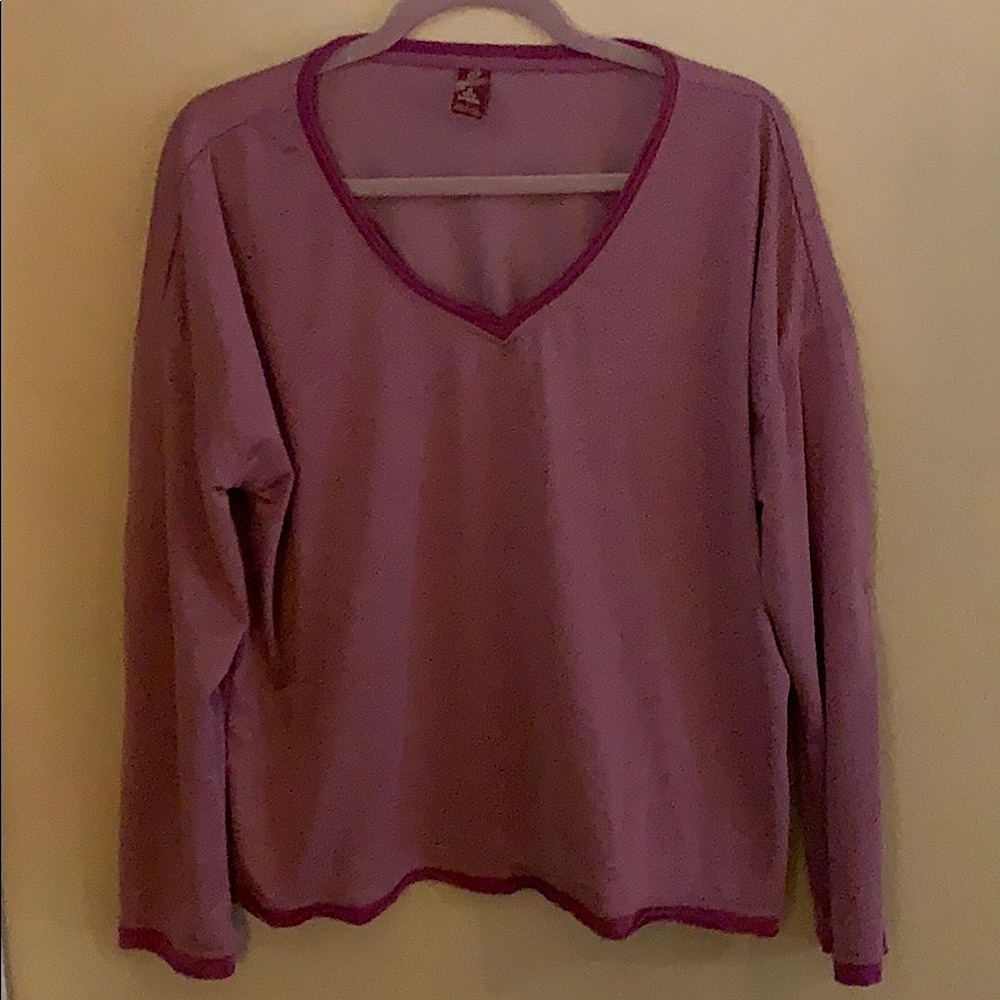 prAna Breathe v neck shirt